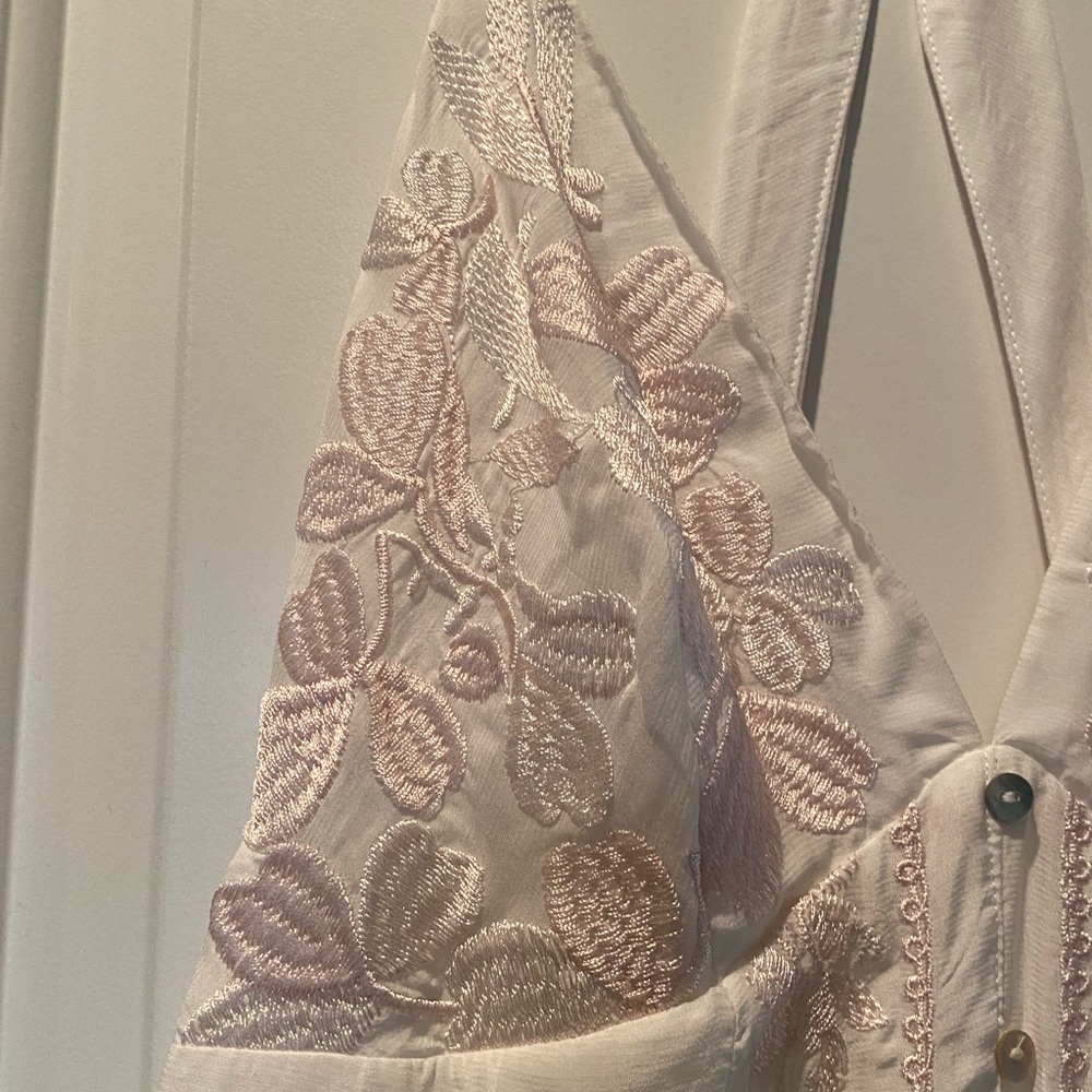 White sundress with pink embroidery - Picture 3 of 5